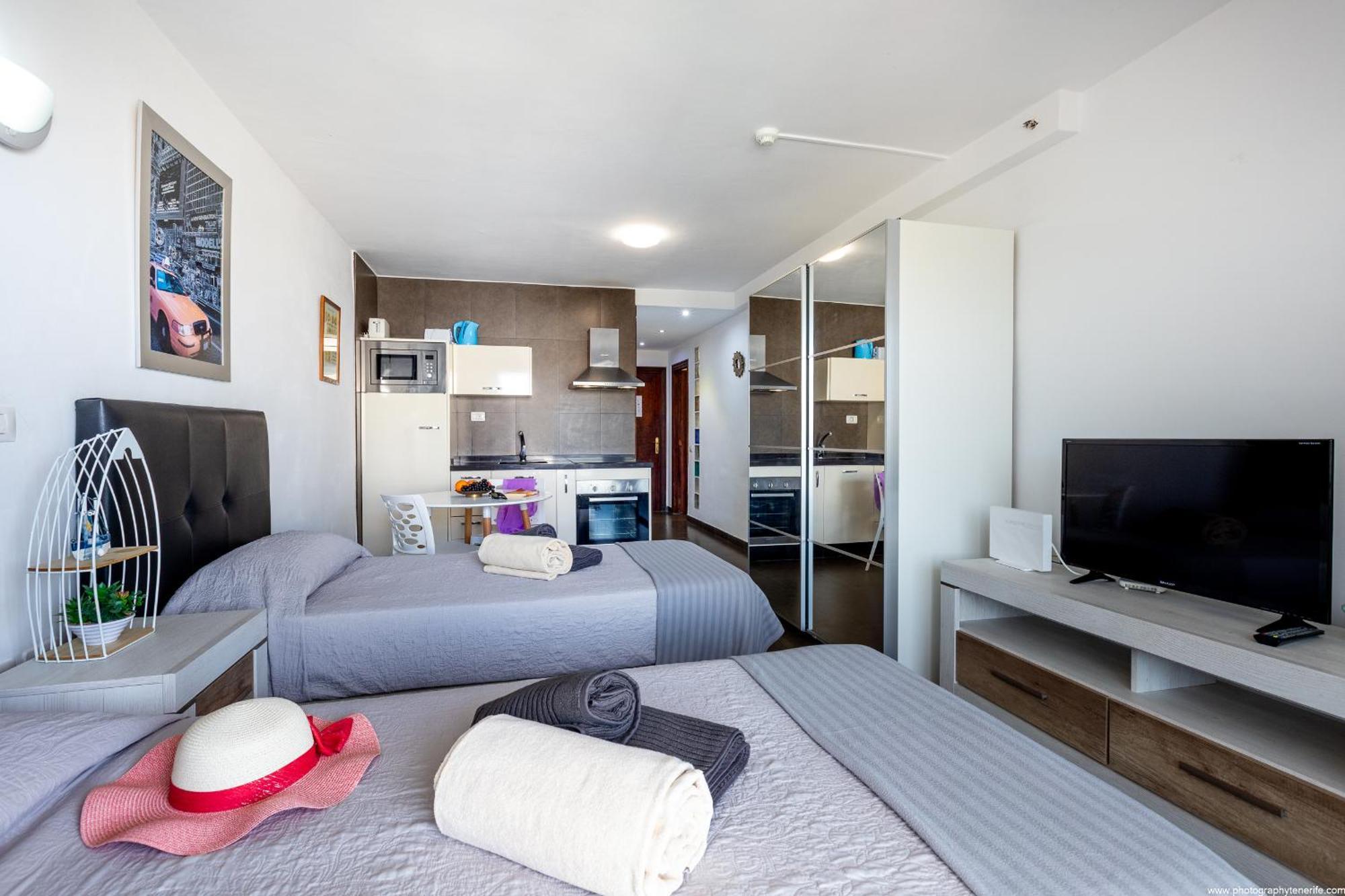 603 Comodoro Studio Beach Front Los Cristianos  Eksteriør bilde